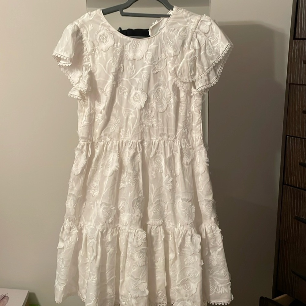 Brand new beautiful white dress